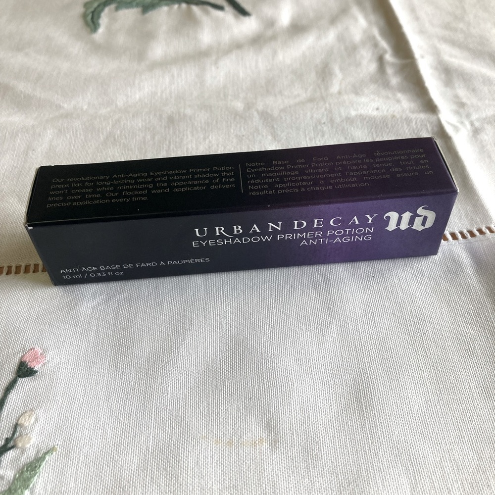 Urban Decay Anti-Aging Eyeshadow Primer